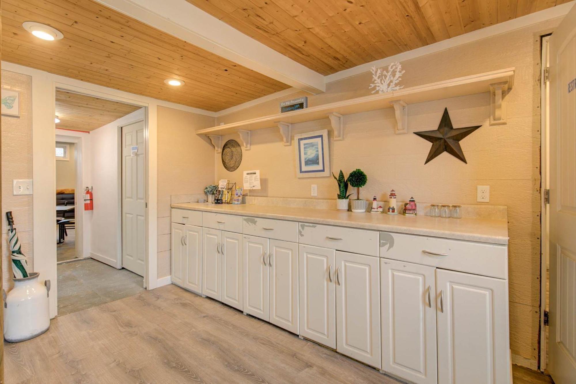 Sand And Surf Cottage 2-Bed By The Sea W Fireplace Grayland Exterior photo